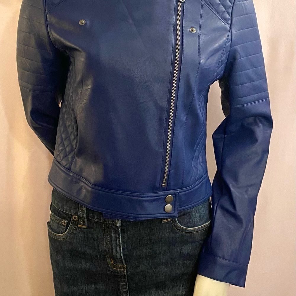 NWOT Devlin Jacket    - Picture 2 of 5